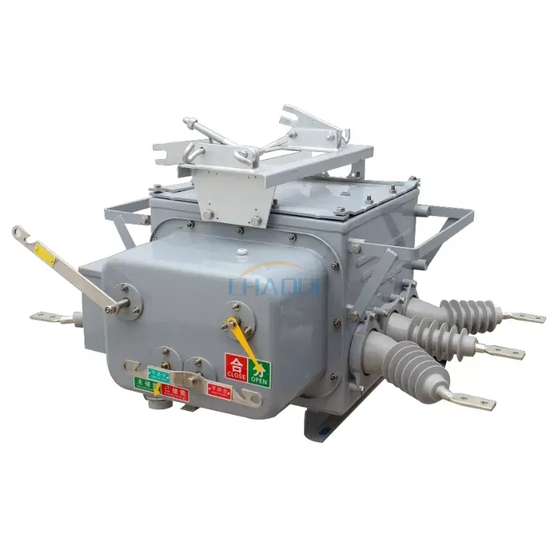 12KV външен прекъсвач, монтиран на стълб